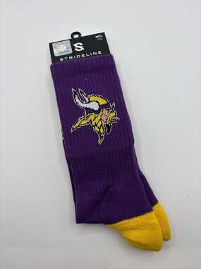 Strideline Minnesota Vikings NFL Crew Socks, Size M/L